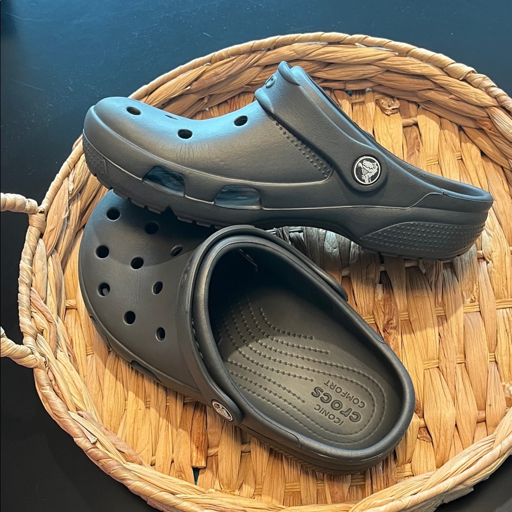 CROCS Comfort Clogs - Dark Gray - Picture 2 of 8